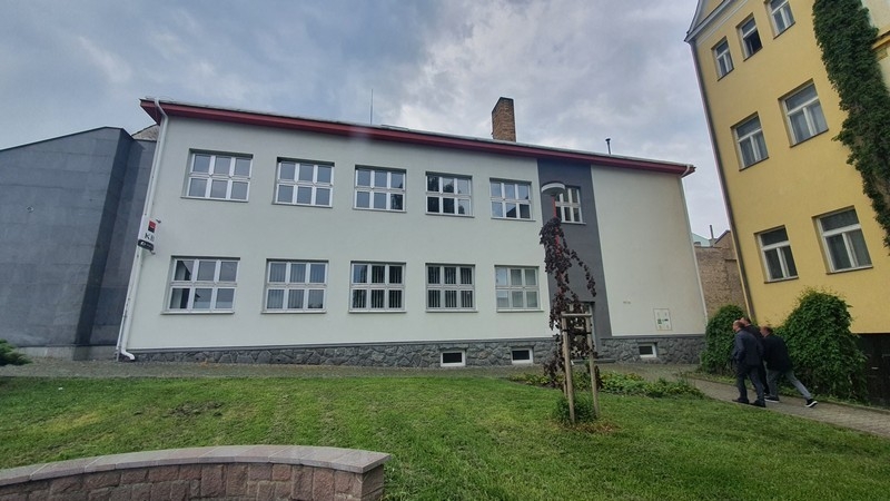 Image 1