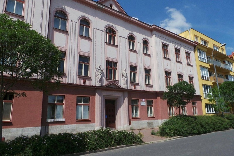 Image 1